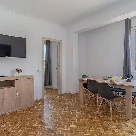 Ab Sagrada Familia Views Διαμέρισμα