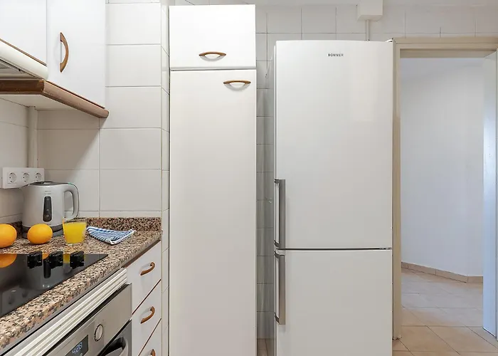 Ab Sagrada Familia Views * Barcelona